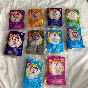 Bundle for @beyeeeeesz